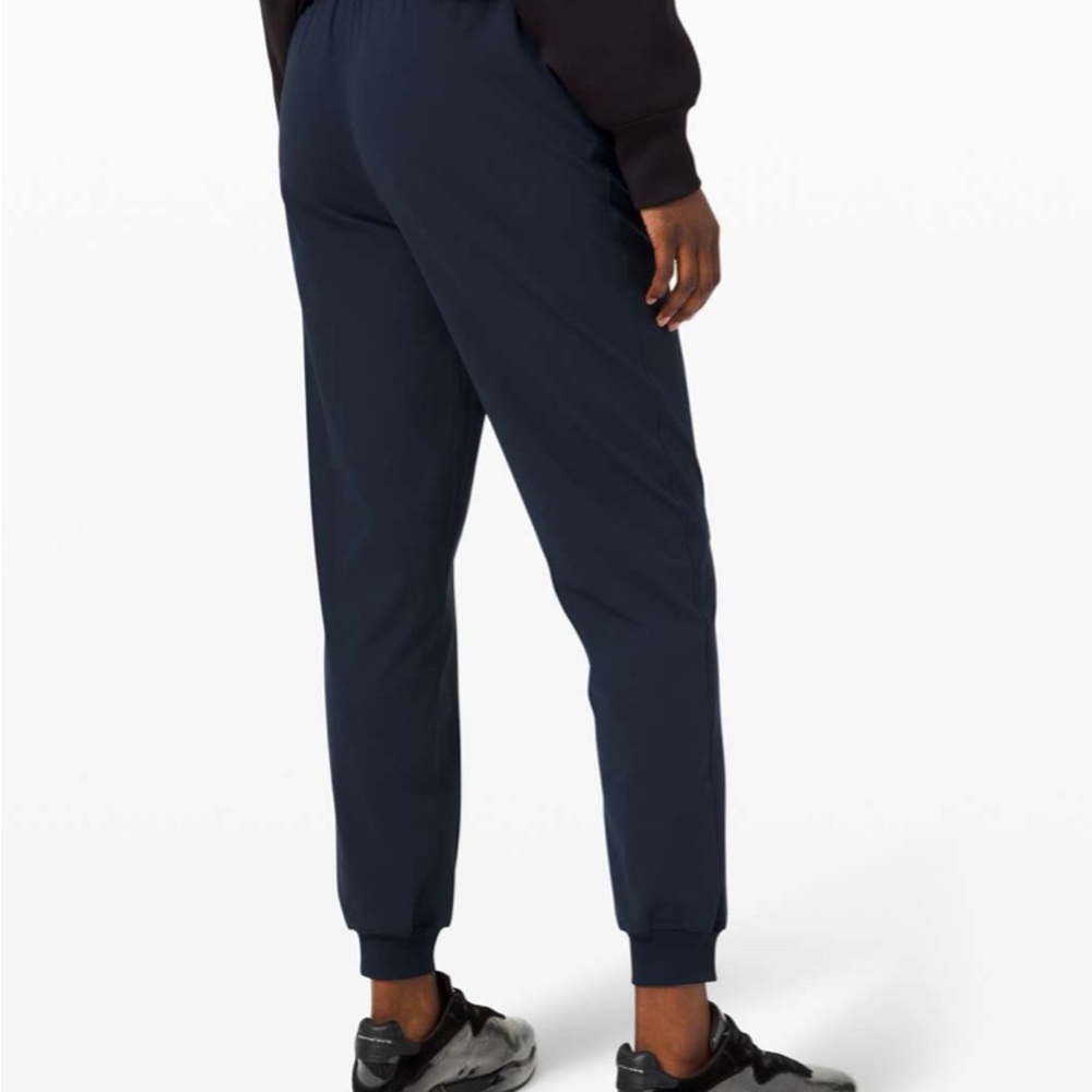 Lululemon Keep moving Navy Jogger Pants Size 2 - Picture 2 of 6